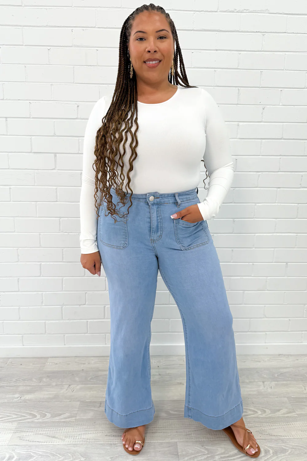 Whitley Petite High Rise Wide Leg Jeans - Light Denim - Image 17