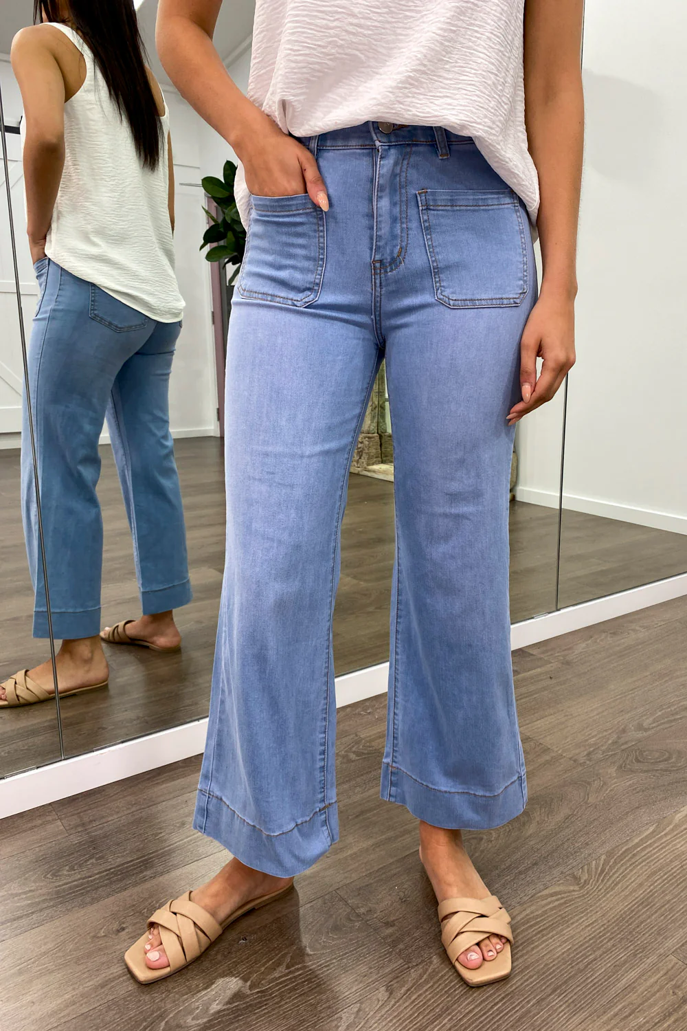 Whitley Petite High Rise Wide Leg Jeans - Image 32