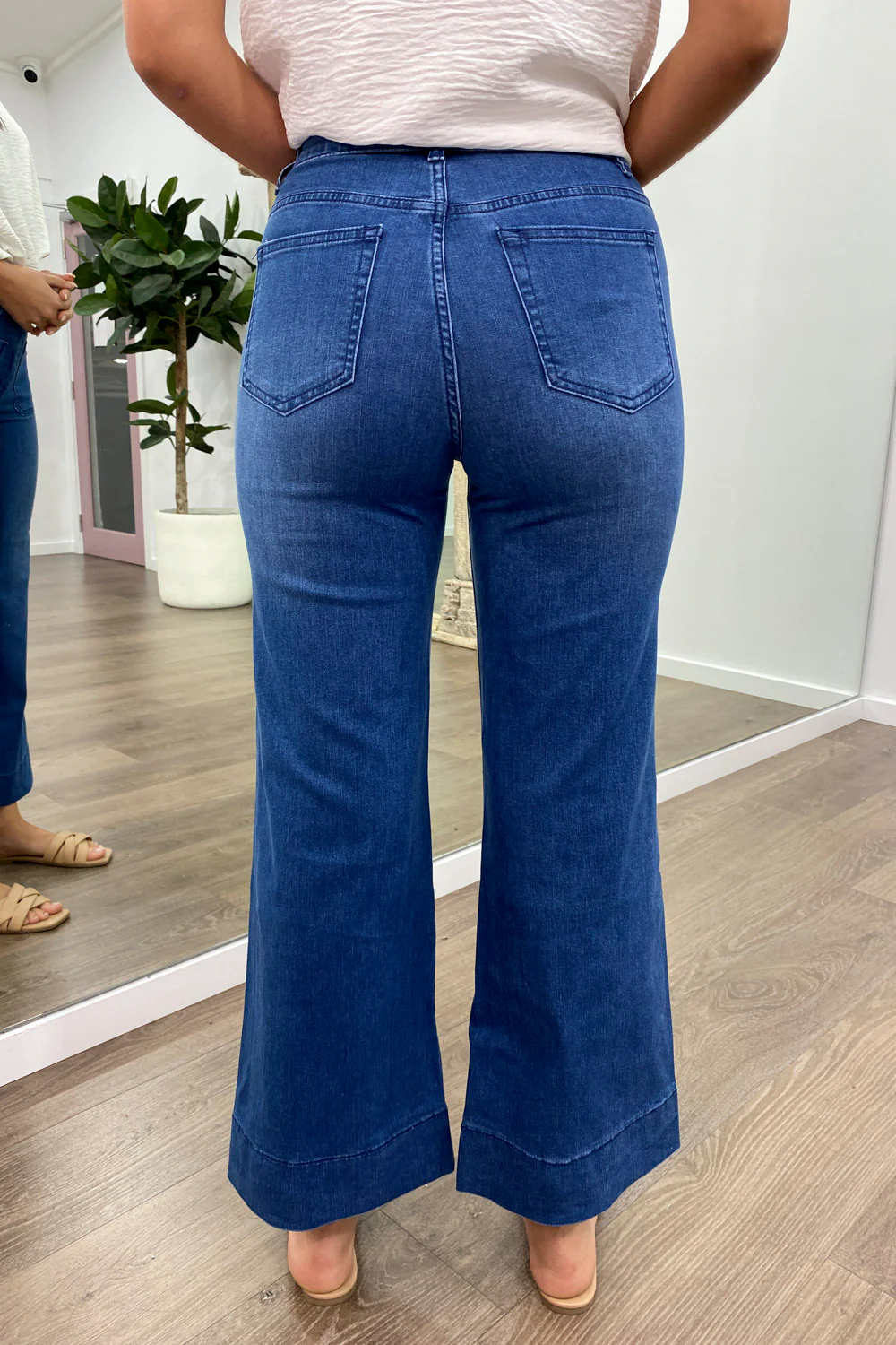 Whitley Petite High Rise Wide Leg Jeans - Dark Denim - Image 22