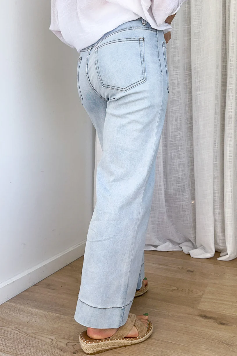 Whitley Petite High Rise Wide Leg Jeans - Light Blue Denim - Image 5