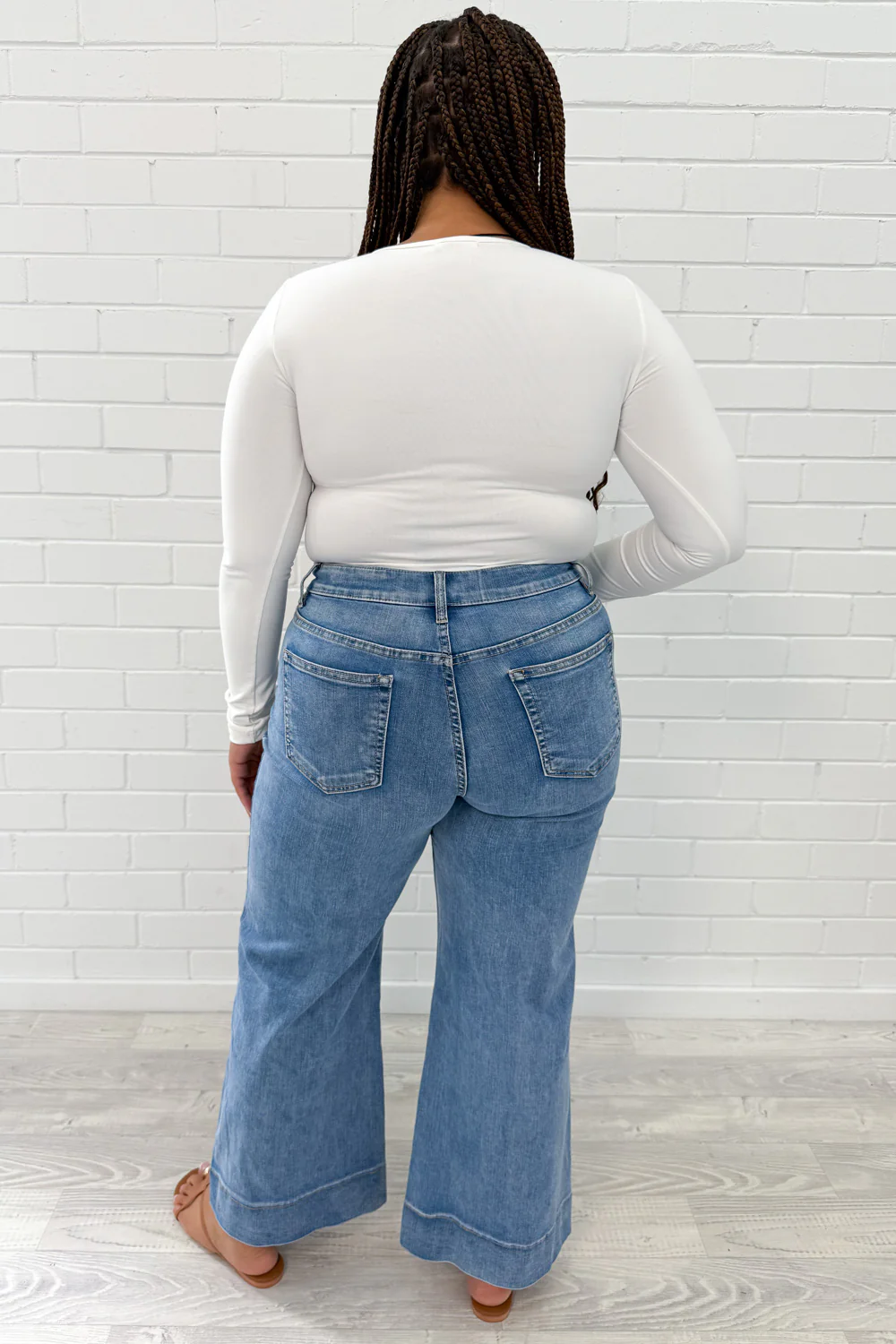 Whitley Petite High Rise Wide Leg Jeans - Denim - Image 13
