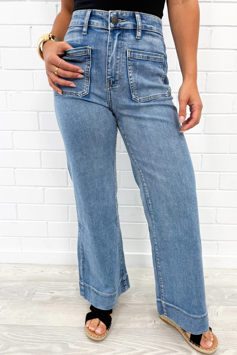 Whitley Petite High Rise Wide Leg Jeans - Denim - Image 15