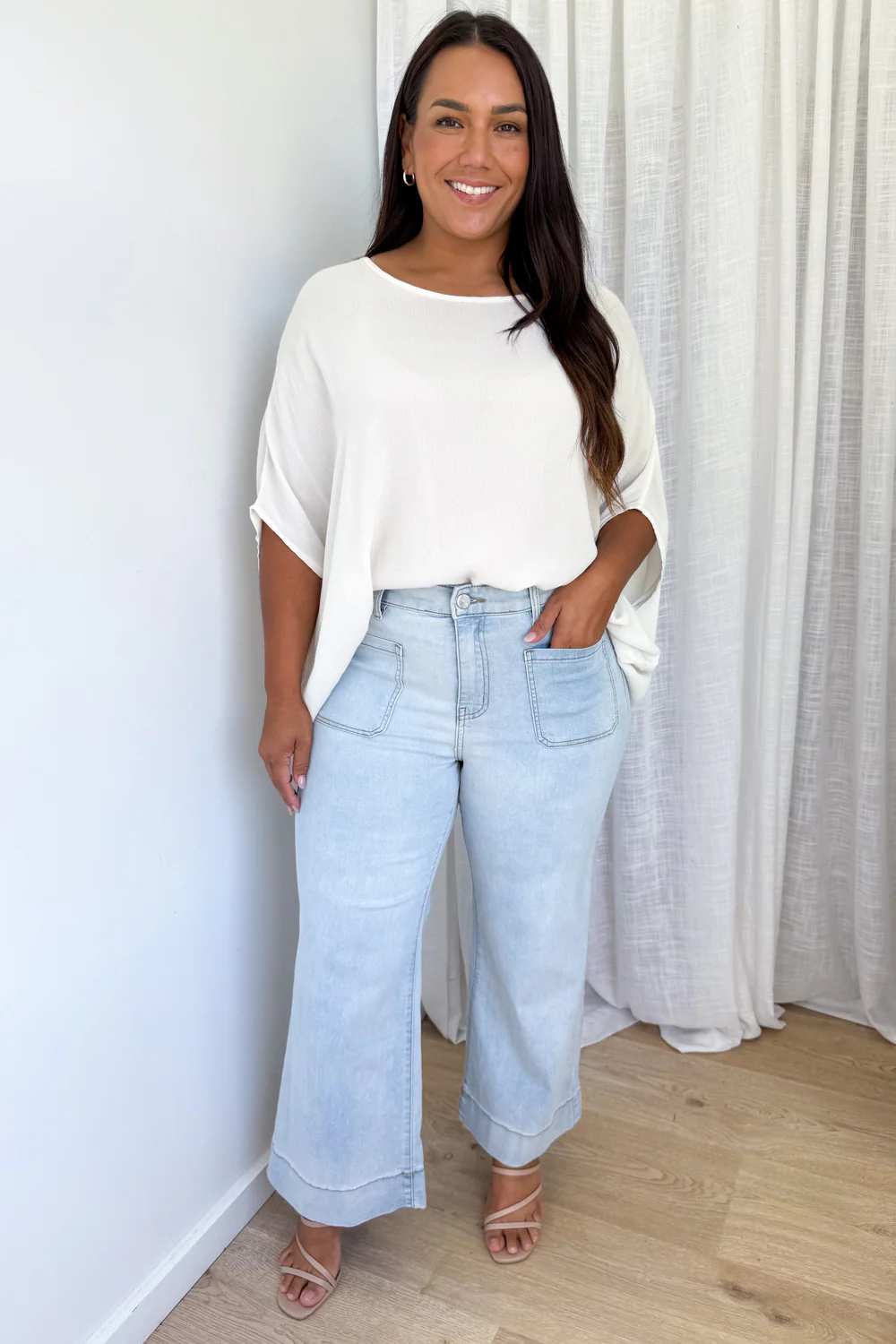 Whitley Petite High Rise Wide Leg Jeans - Light Blue Denim - Image 9