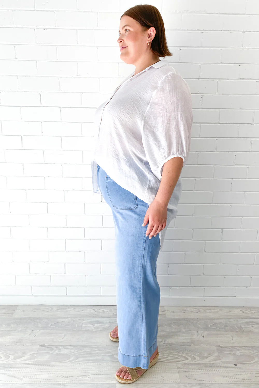 Whitley Petite High Rise Wide Leg Jeans - Light Denim - Image 20