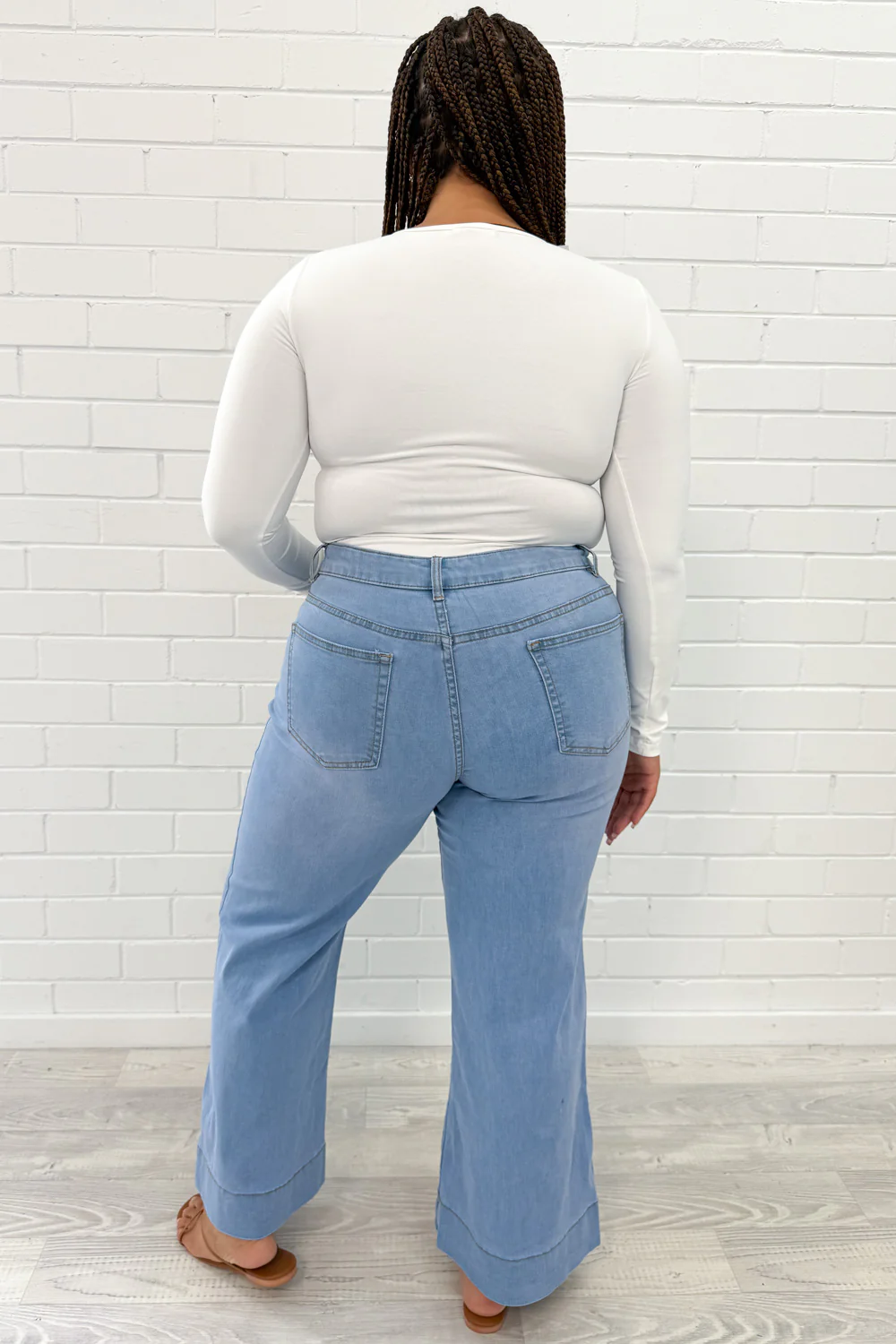 Whitley Petite High Rise Wide Leg Jeans - Light Denim - Image 21