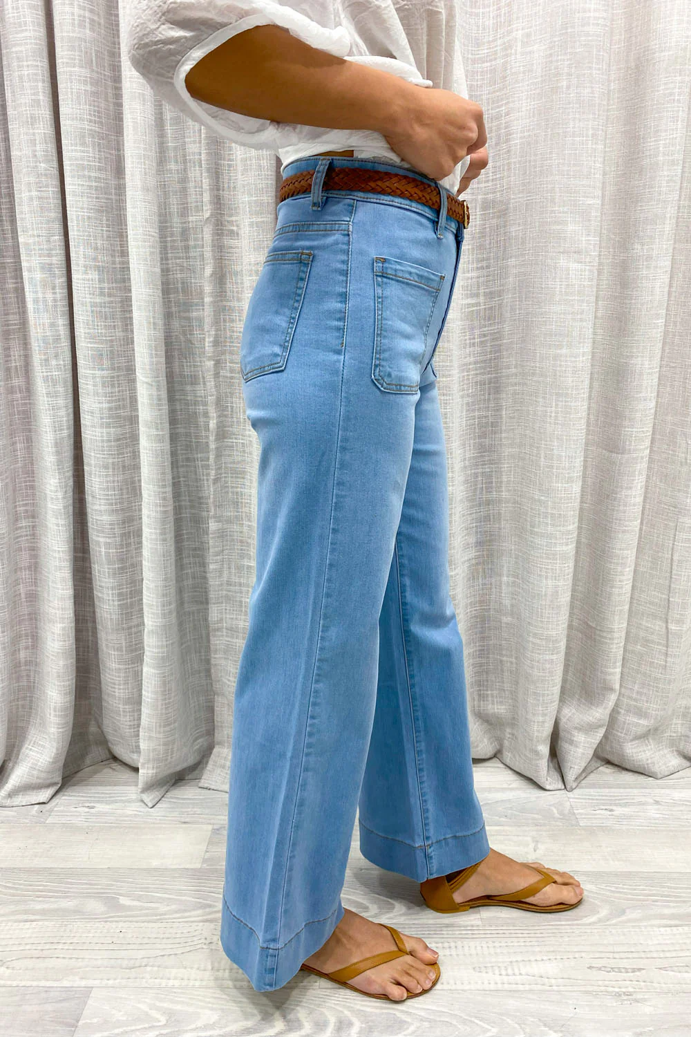 Whitley Petite High Rise Wide Leg Jeans - Light Denim - Image 3