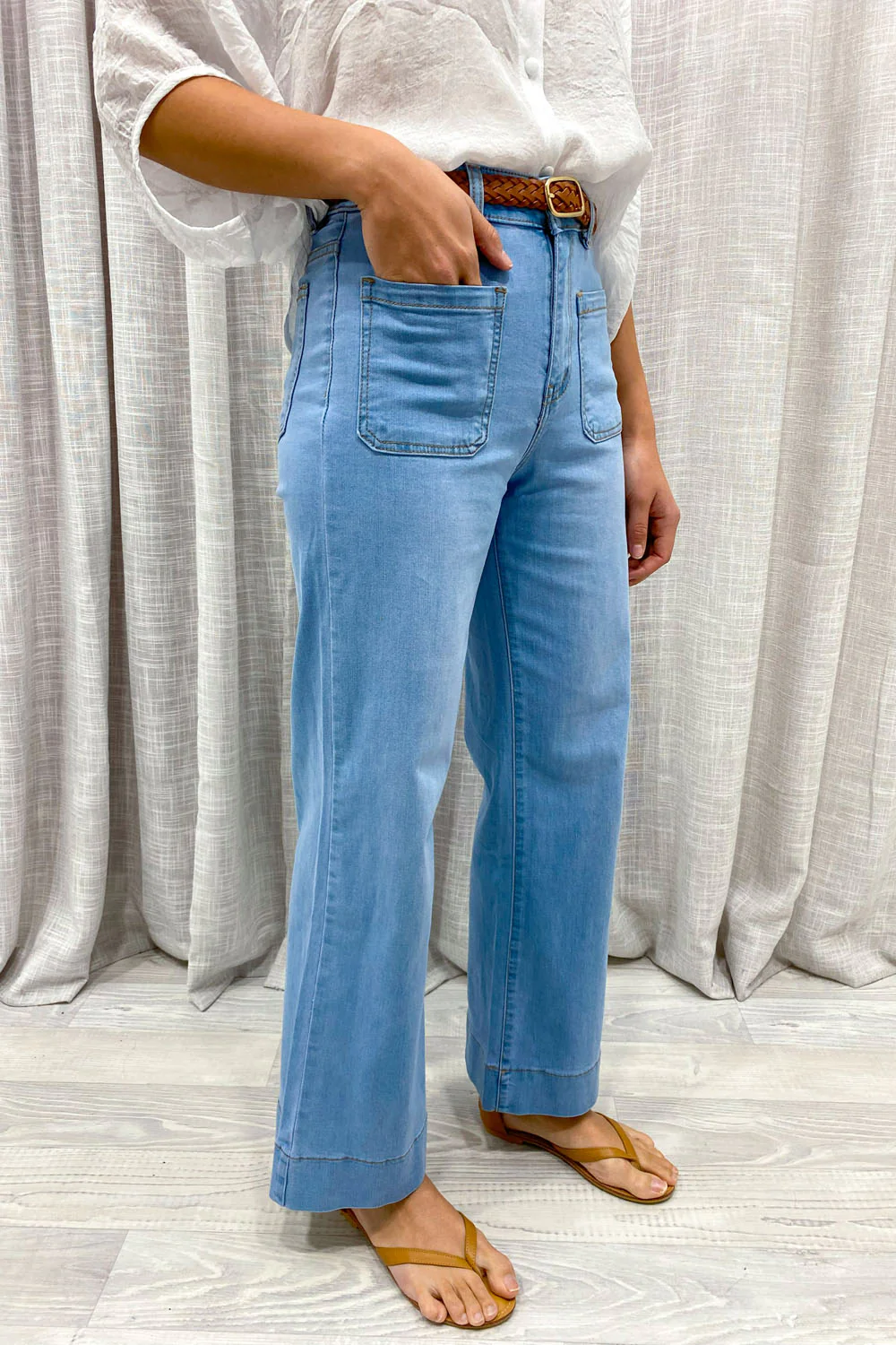 Whitley Petite High Rise Wide Leg Jeans - Light Denim - Image 5