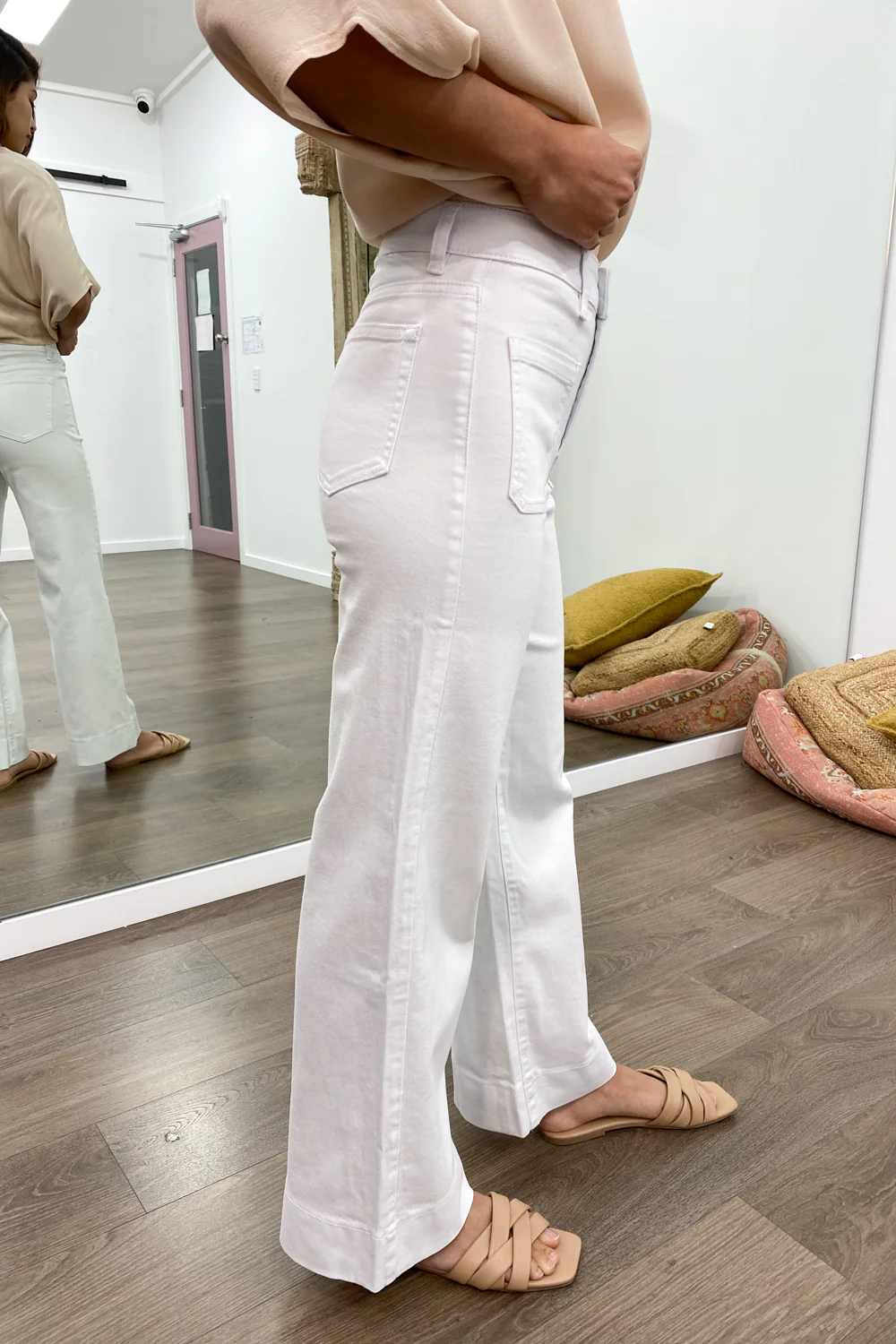 Whitley High Rise Wide Leg Jeans - White - Image 12
