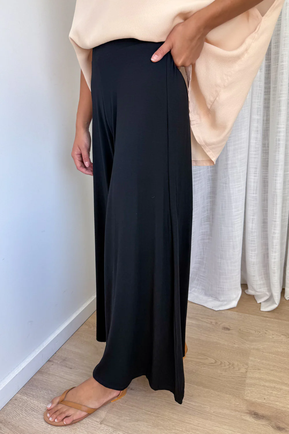 Wide Leg Bella Pants - Black - Image 4